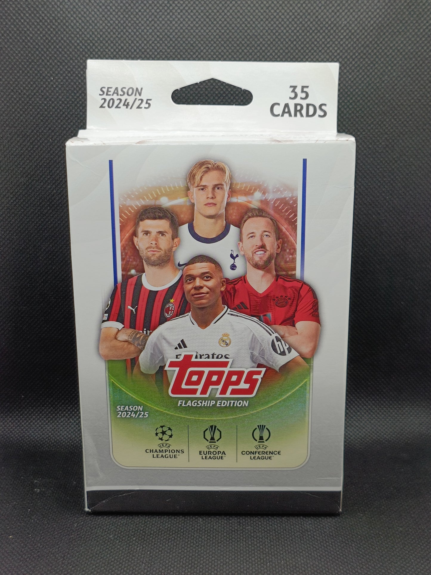 2024/25 Topps UEFA Club Competitions Flagship Edition - Hanger Box